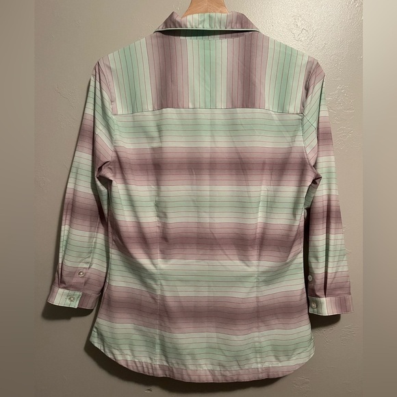 NIKE Golf Dri-Fit Top Green White Striped - Picture 8 of 9